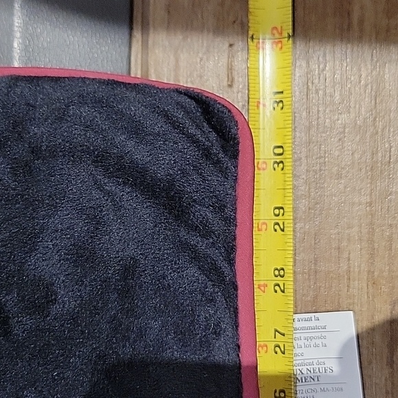 NWT: NBA Officially Licensed Miami Heat Pillow Pet Bed - Picture 8 of 10